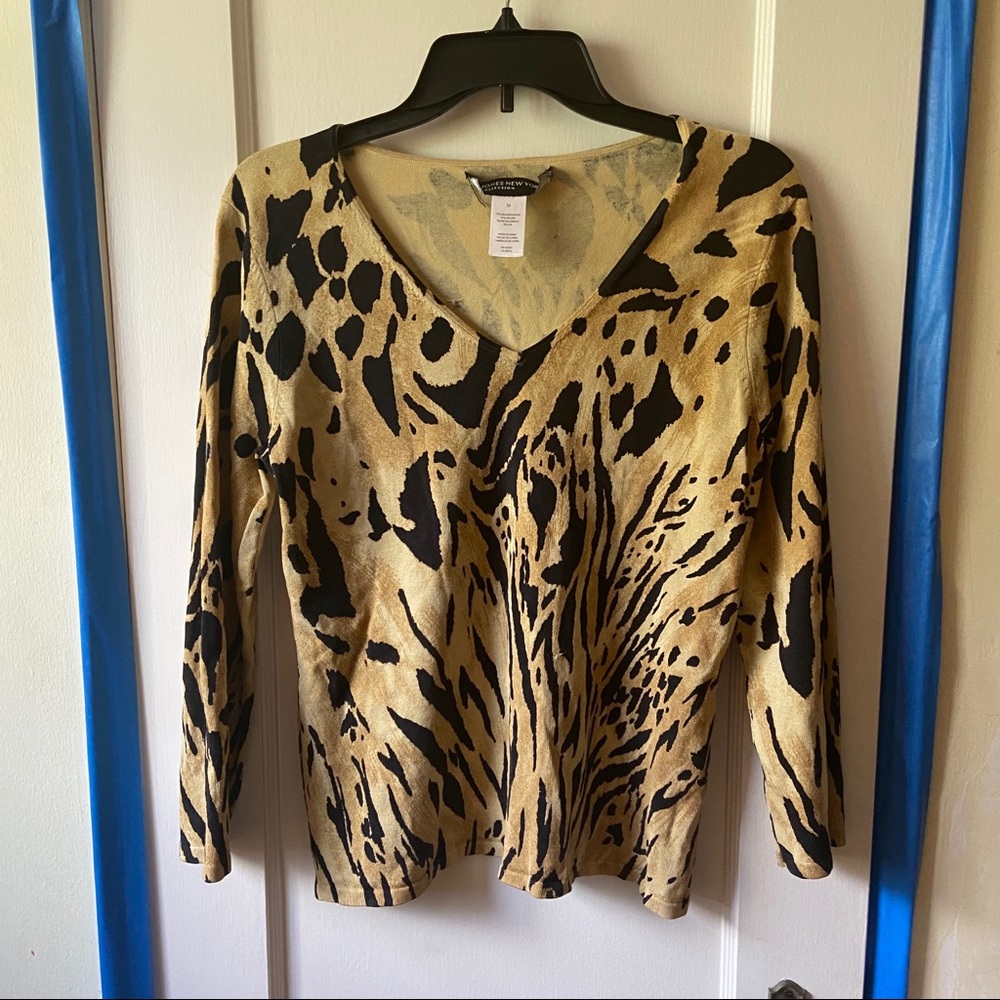 VINTAGE Jones New York Cheetah V-Neck Sweater